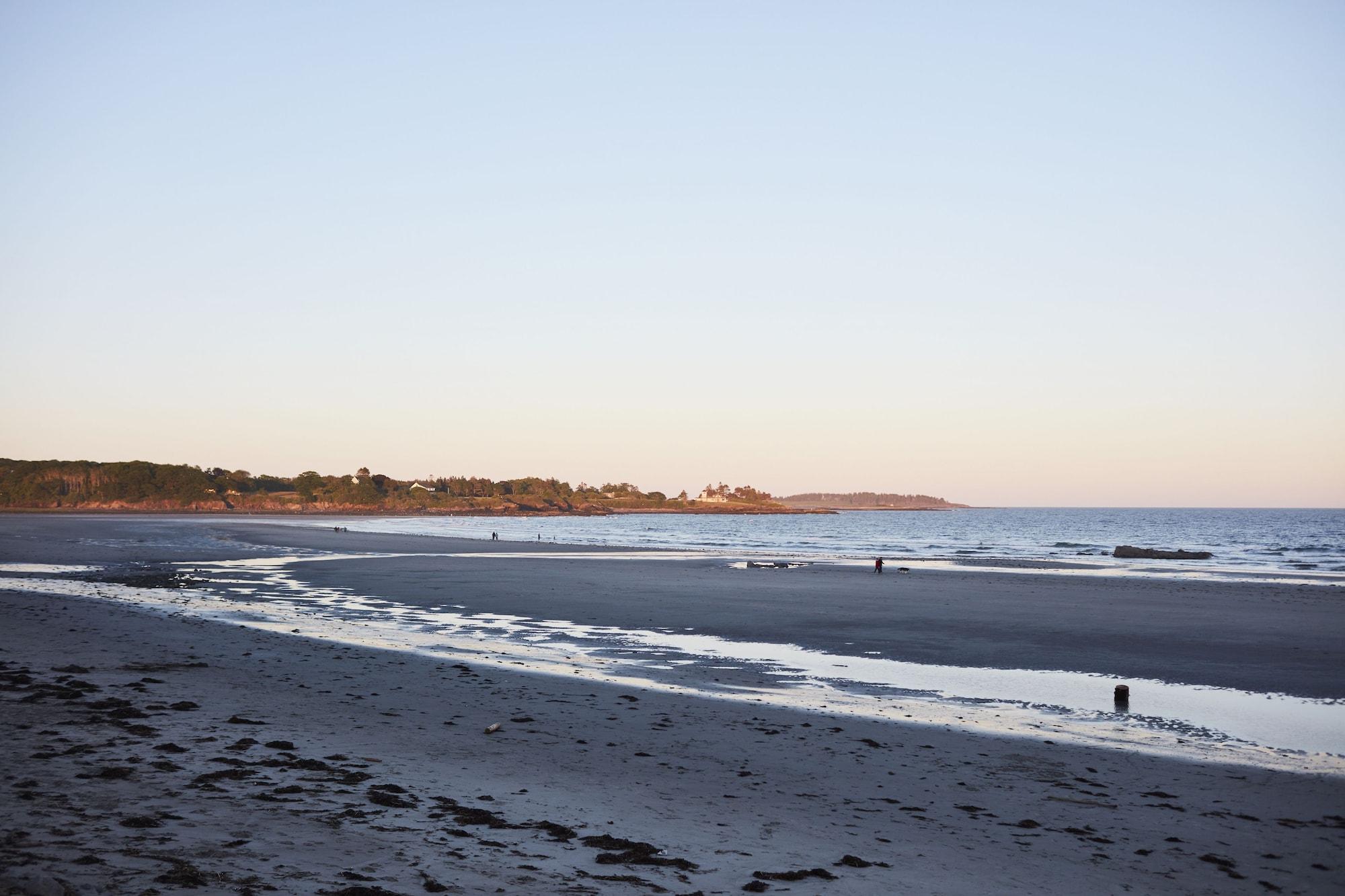 Playa Higgins Beach Inn