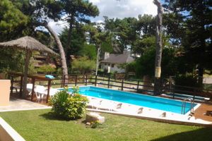 Alojamiento - HOTEL VESUBIO II