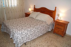 Alquiler Vacacional - Playa Delicias, located next to the yacht club at 0. 8km from the center of Águilas. WIFI