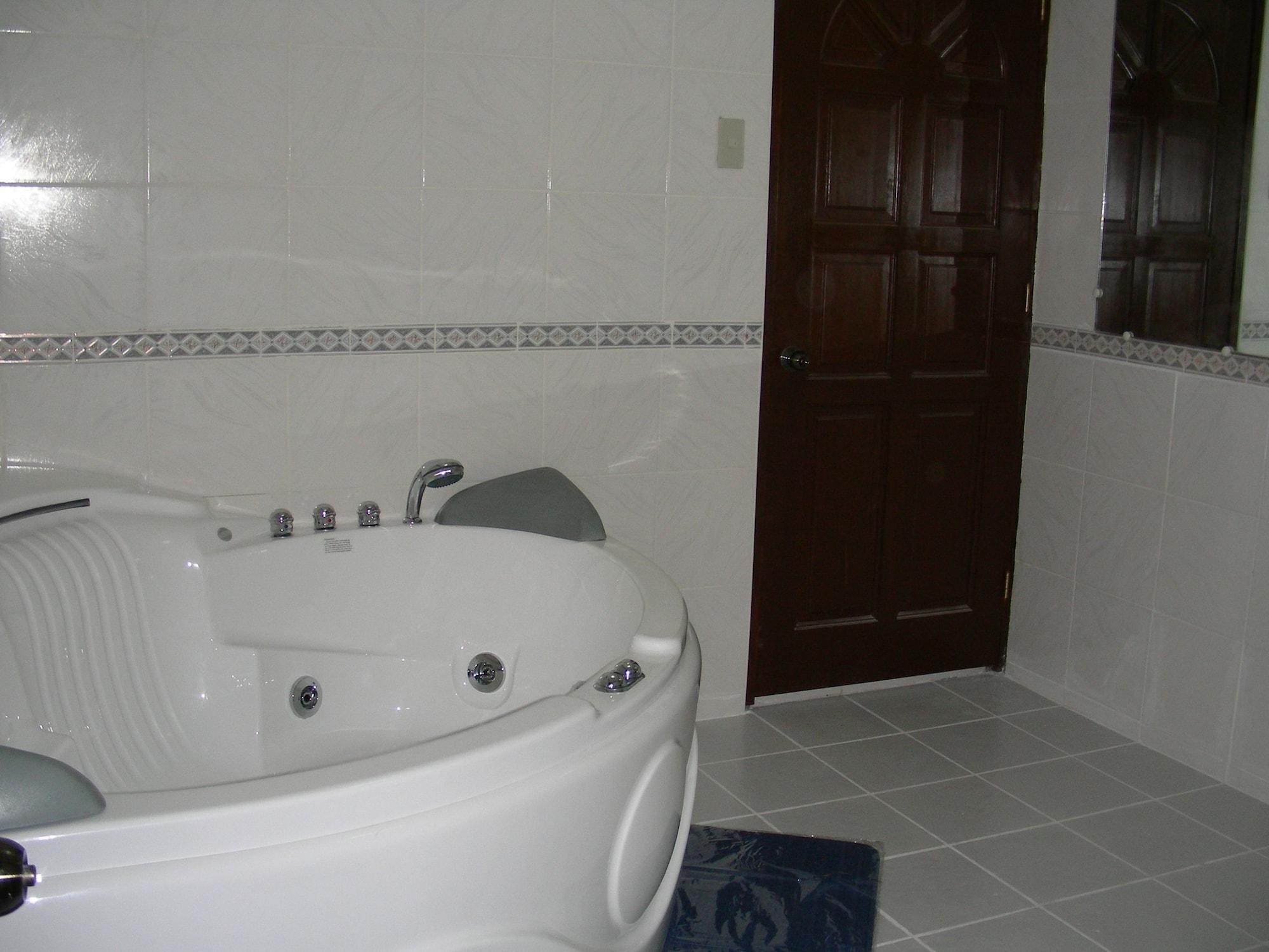 Gimnasio Brazaville Beach Resort