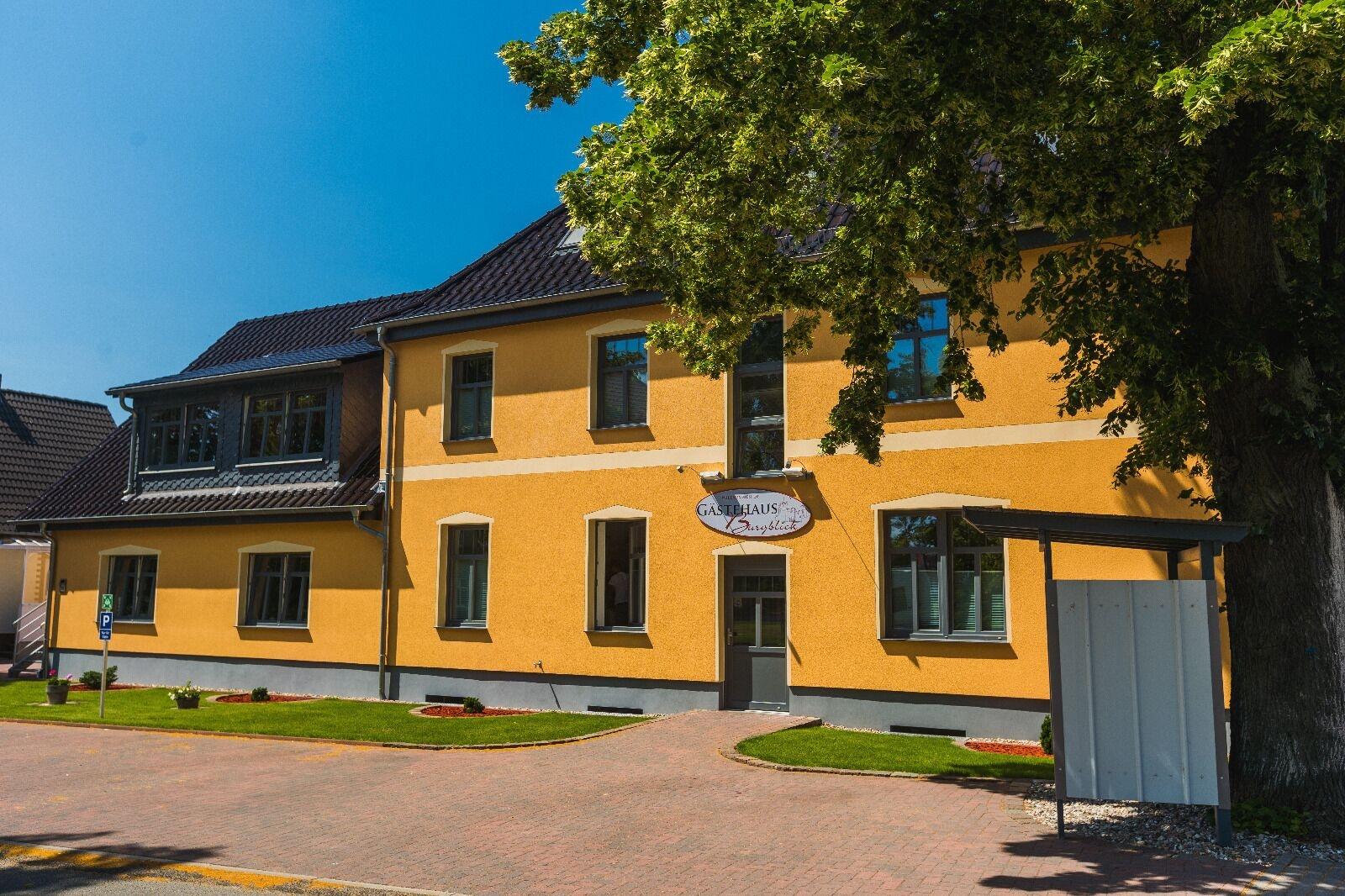 Vista Exterior Gästehaus Burgblick