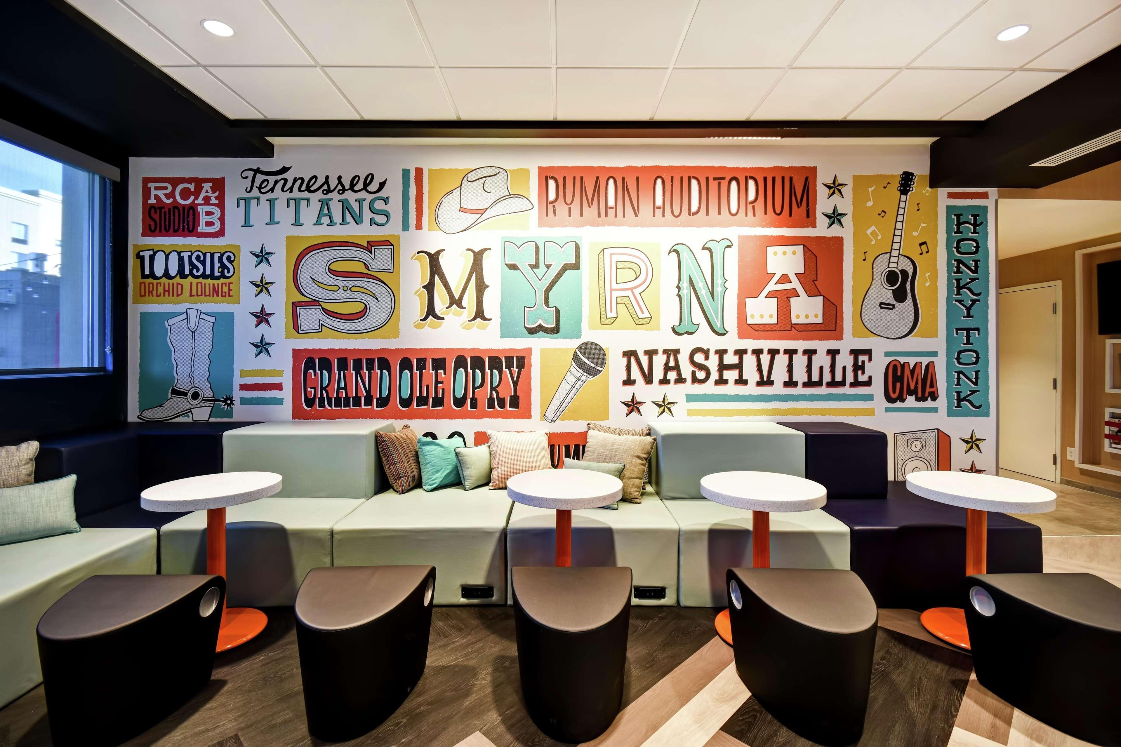 Vista Lobby Tru by Hilton Smyrna Nashville