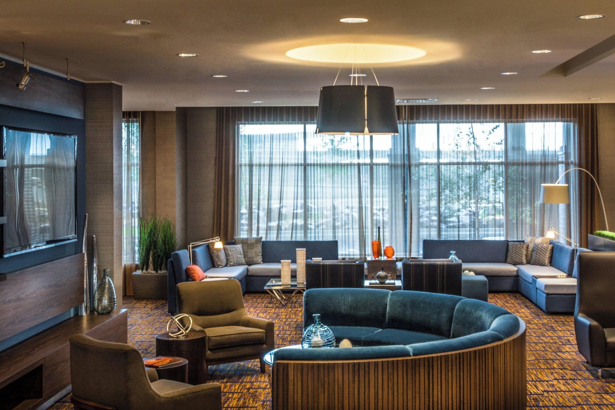 Vista Lobby Courtyard by Marriott Winnipeg Airport