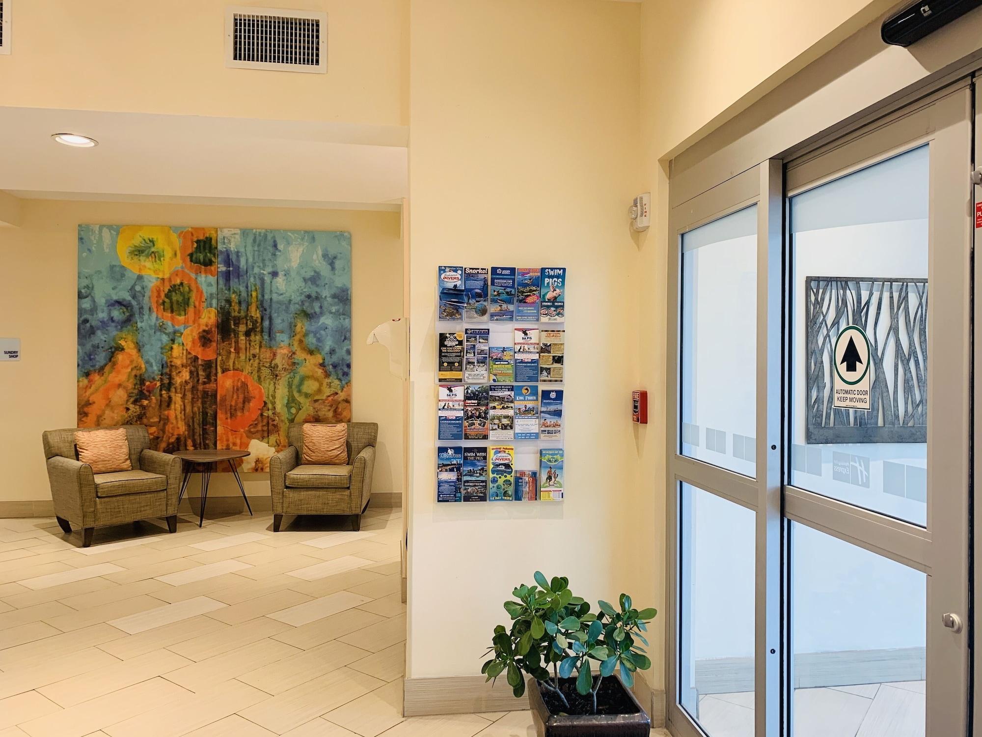 Vista Lobby Holiday Inn Express & Suites Nassau by IHG