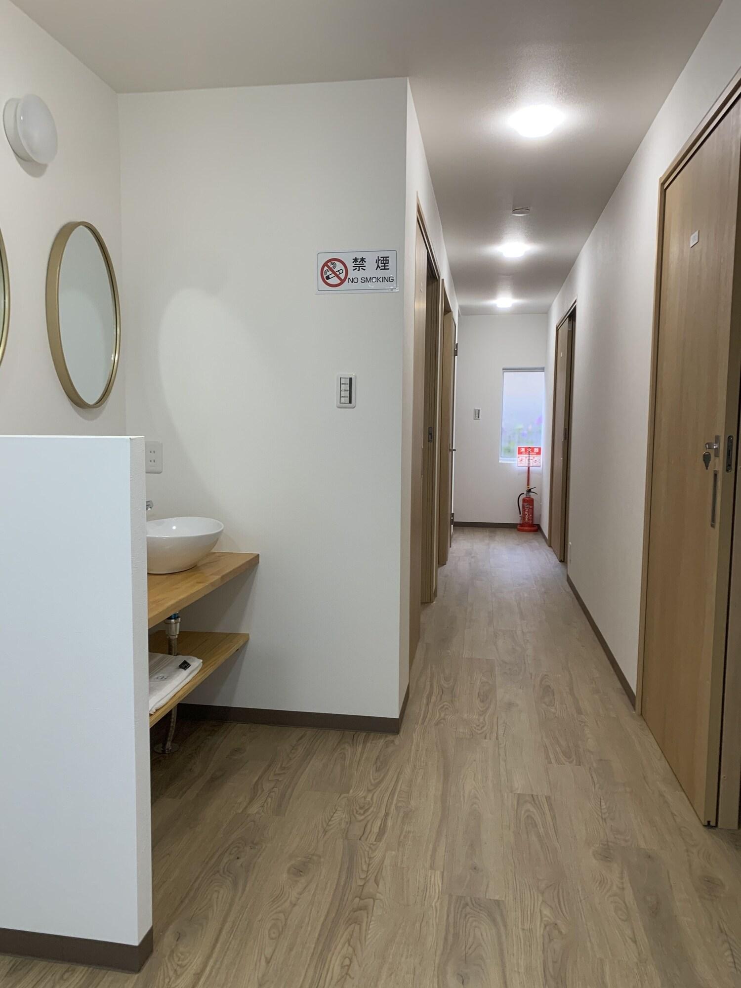 Vista Lobby GUEST HOUSE TOKAI NAGARAGAWA - Hostel