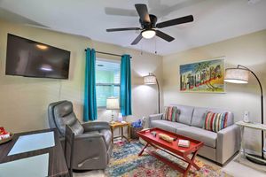 Alquiler Vacacional - Vacation Rental in Treasure Island, Florida!