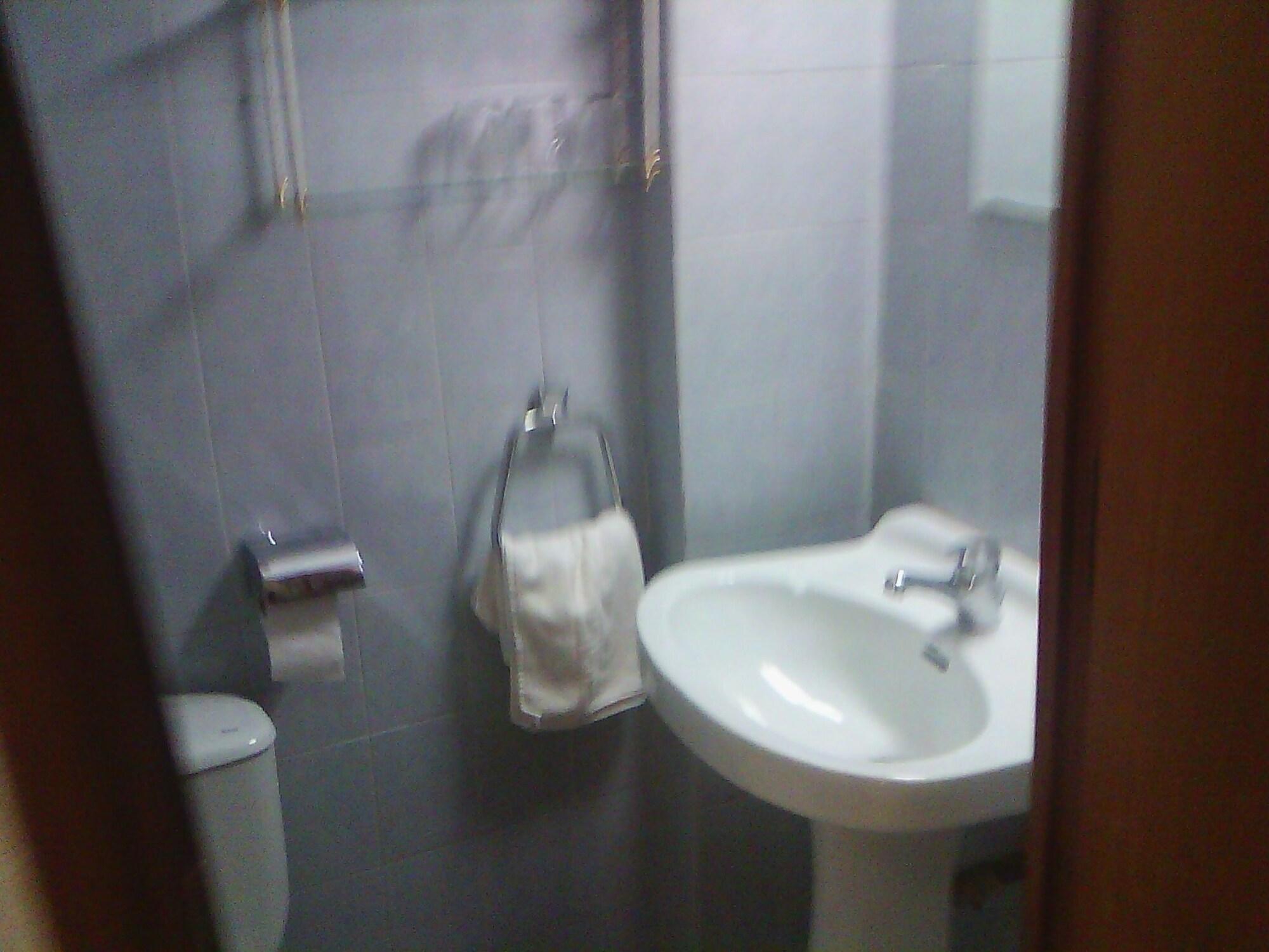 Equipamiento de Habitación Hostal Central