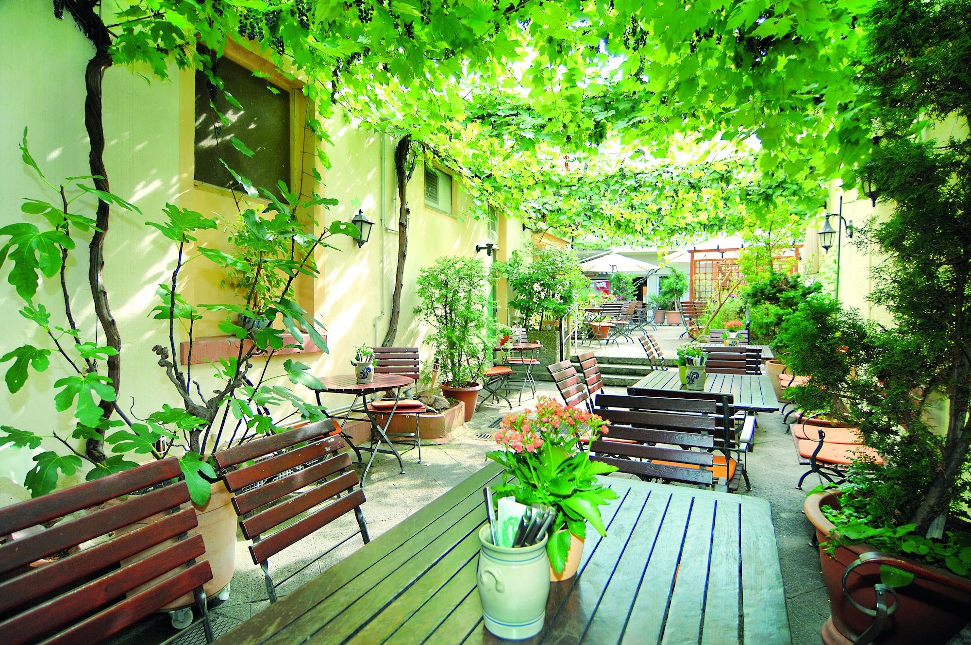 Varios Hotel Restaurant Bockshaut