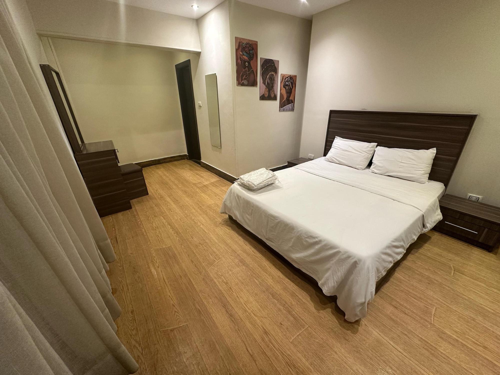 Varios Nakhil Residence