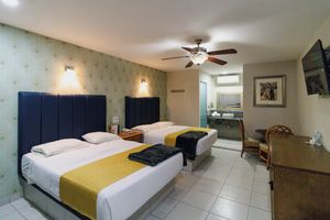 Alojamiento - Hotel Maioris El Diez