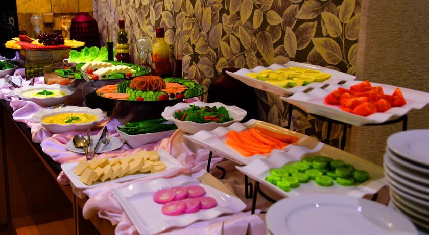 Restaurant Ramada Hotel & Suites Al Qassim