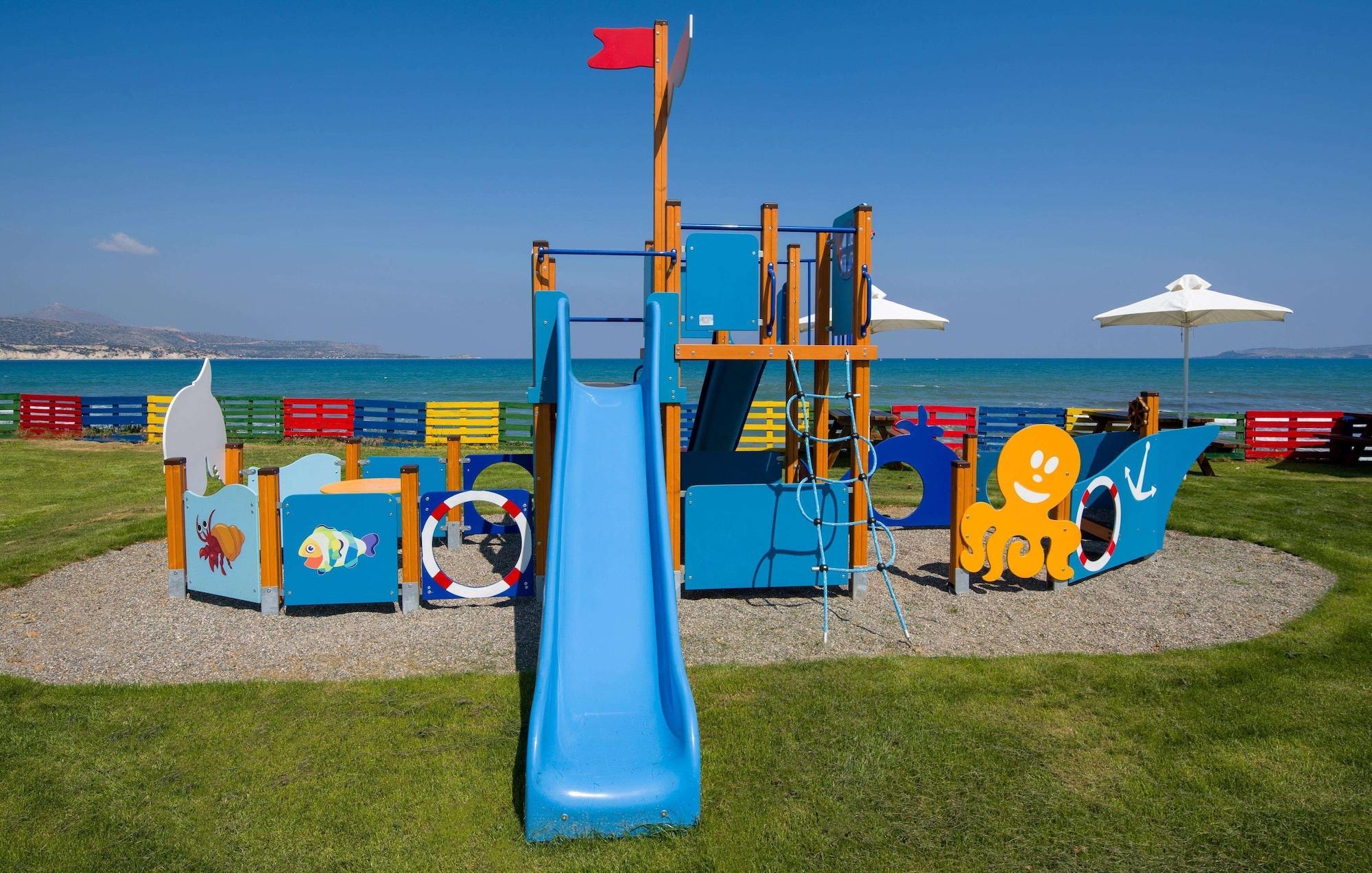Gimnasio Kiani Beach Resort Family