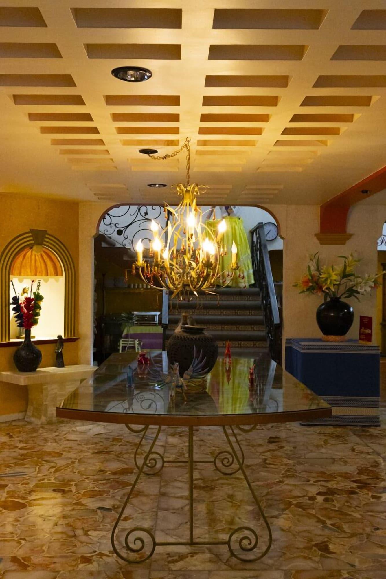 Vista Lobby Hotel Doña Alicia