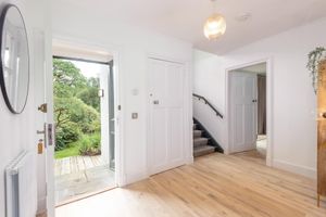 Alquiler Vacacional - Stunning 4 bed family home w/hot tub & huge garden