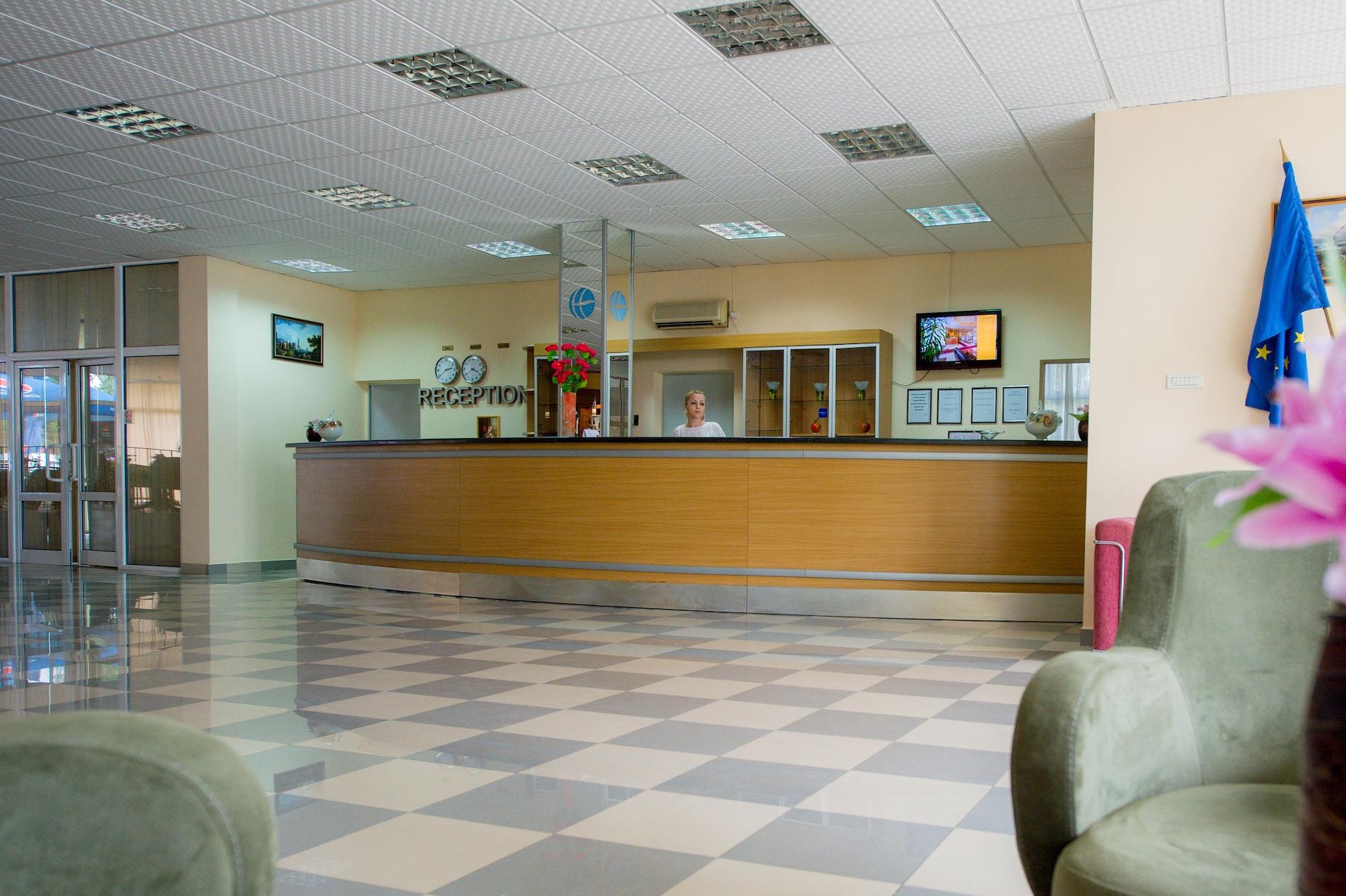 Vista Lobby Caraiman Mamaia