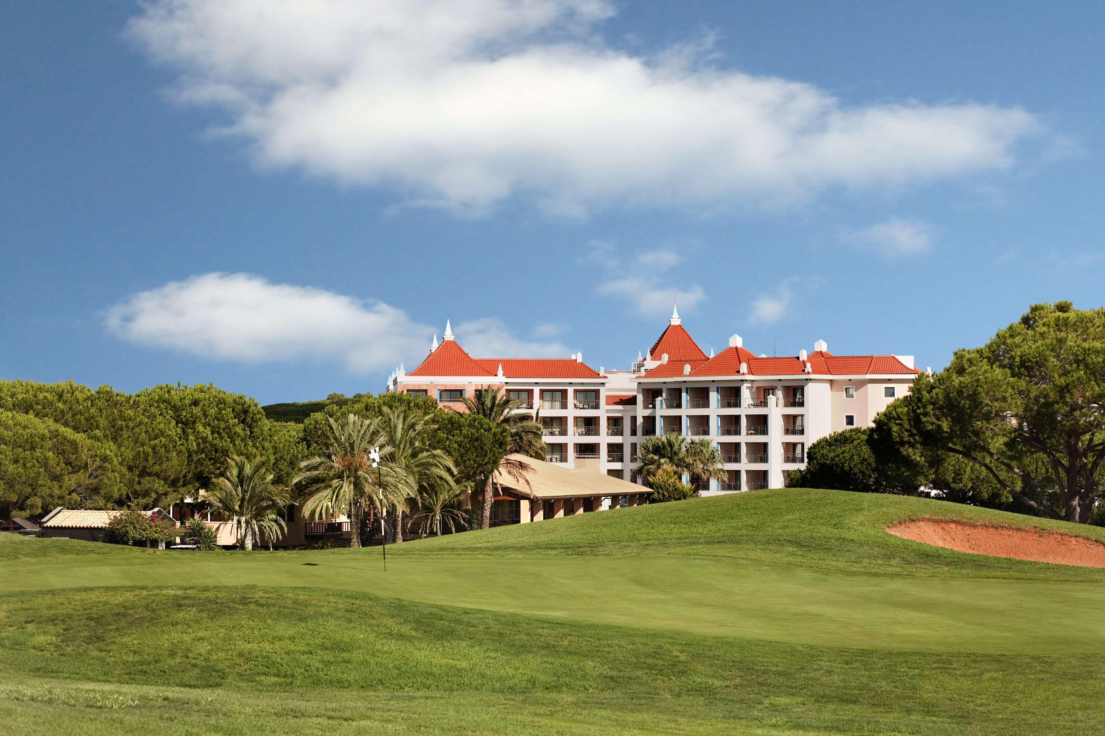 Vista Exterior Hilton Vilamoura As Cascatas Golf Resort & Spa