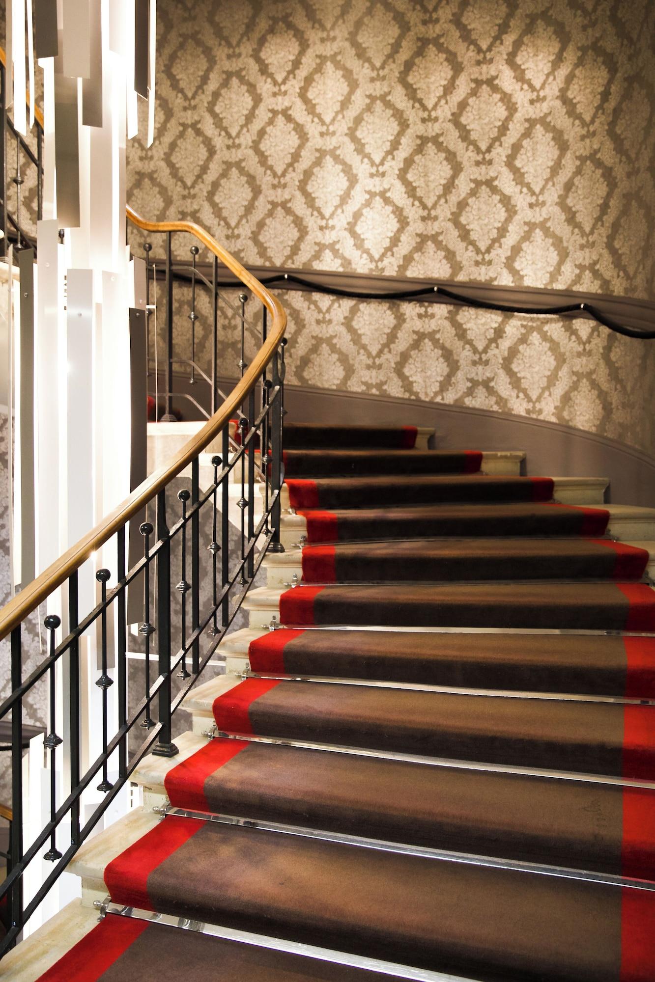 Vista Lobby Le Grand Hôtel Grenoble, BW Premier Collection by Best Western