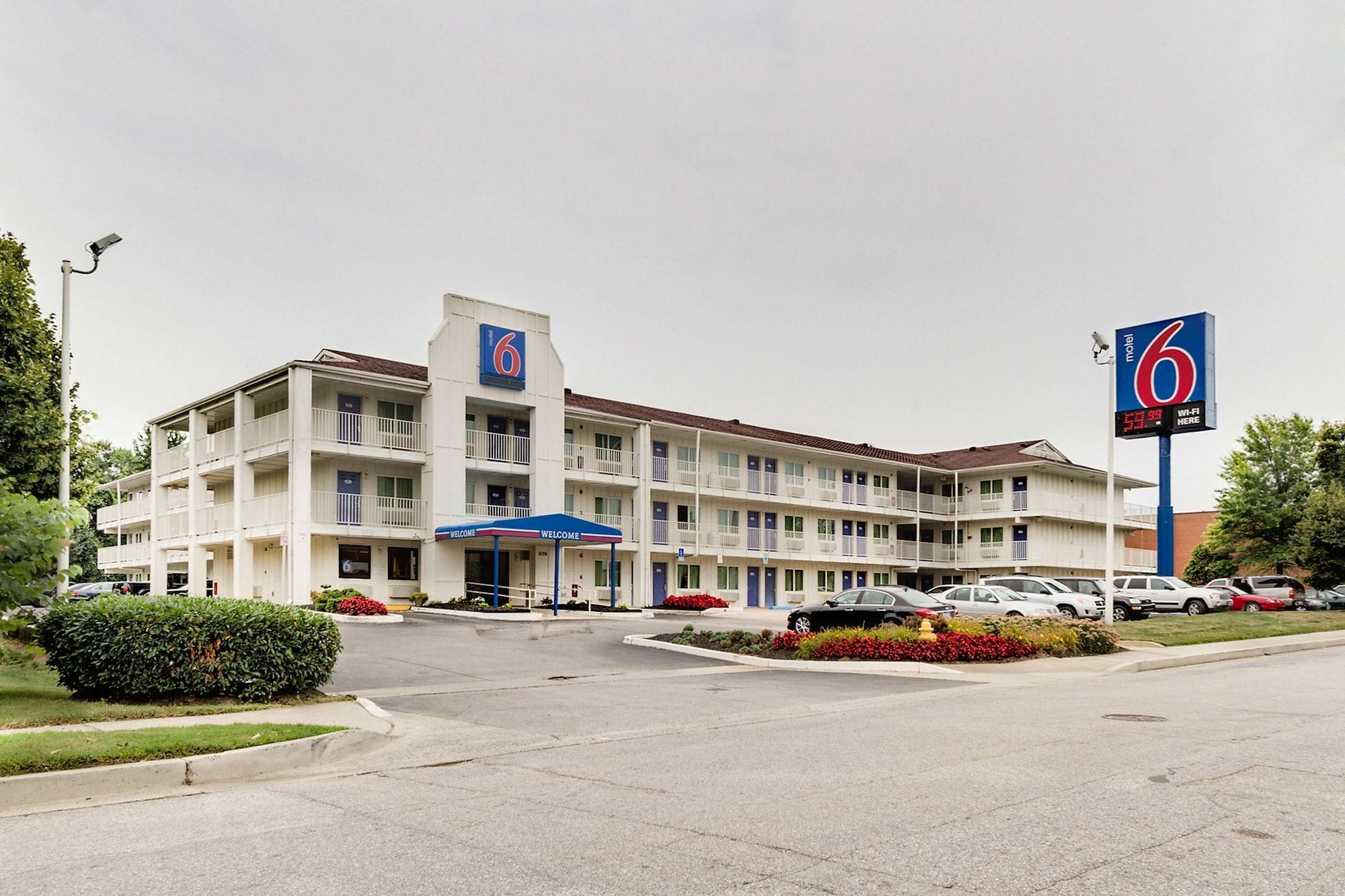 Varios Motel 6 Linthicum Heights, MD - BWI Airport