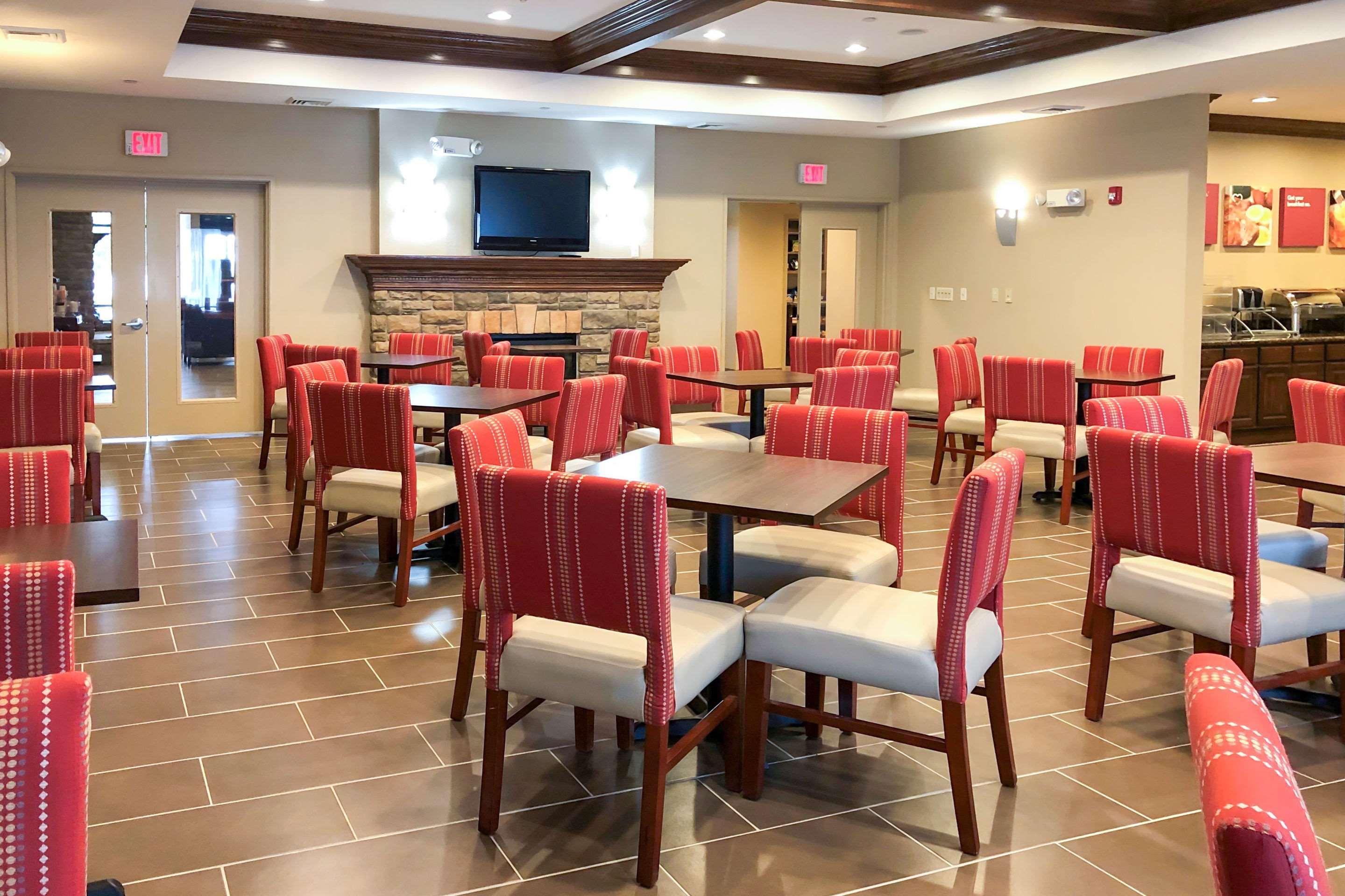 Restaurant Comfort Suites Oshkosh West