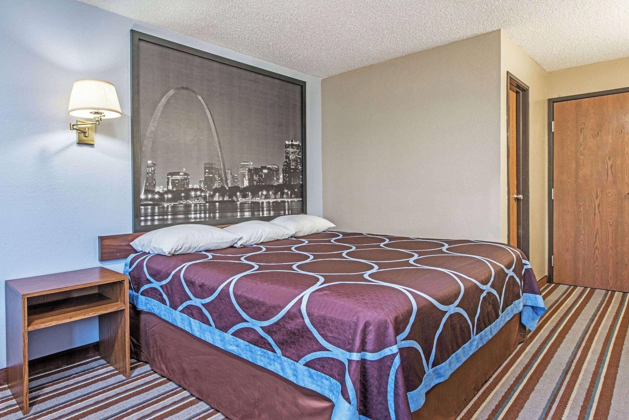 Gimnasio Super 8 by Wyndham Sullivan