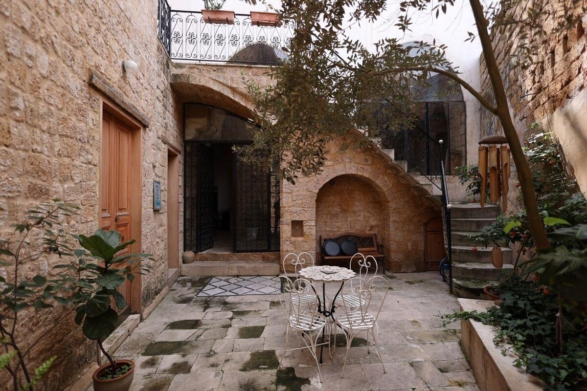 Varios Beit el Nessim