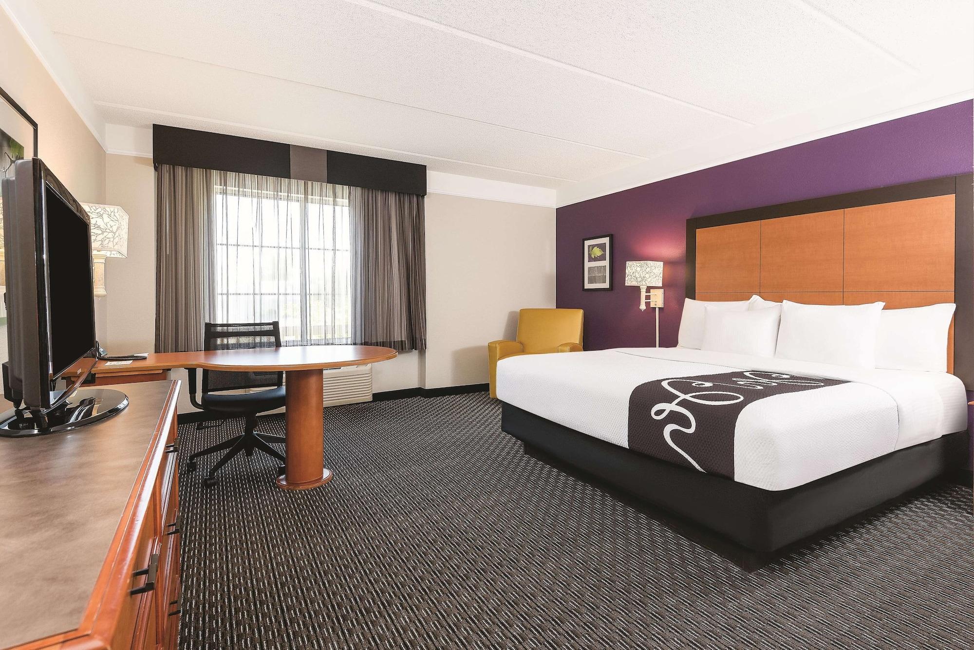Habitación La Quinta Inn & Suites by Wyndham Univ Area Chapel Hill