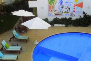 Alojamiento - Farol de Itapuã Praia Hotel