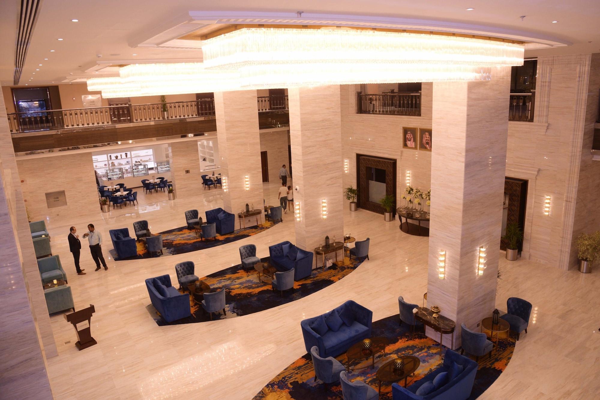 Vista Lobby Warwick Al Khobar