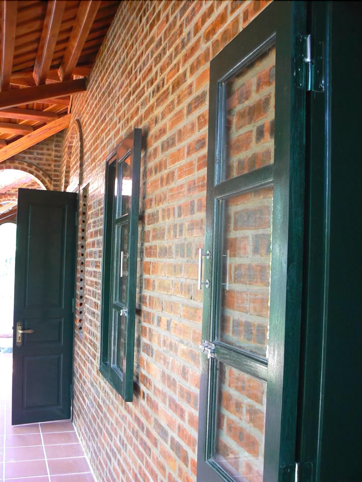 Vista Lobby Dinh Gia Home