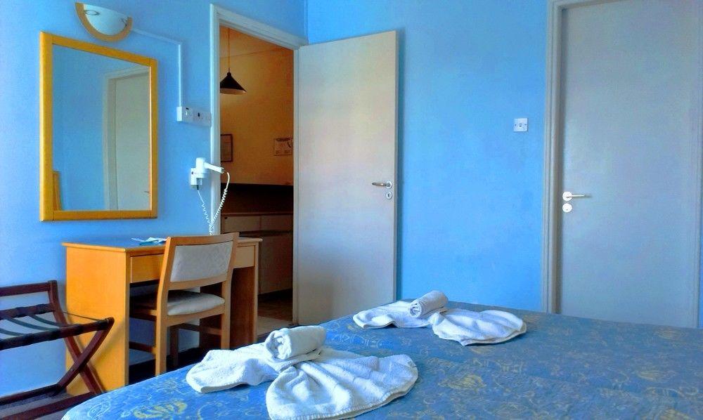Habitación Daphne Hotel Apartments