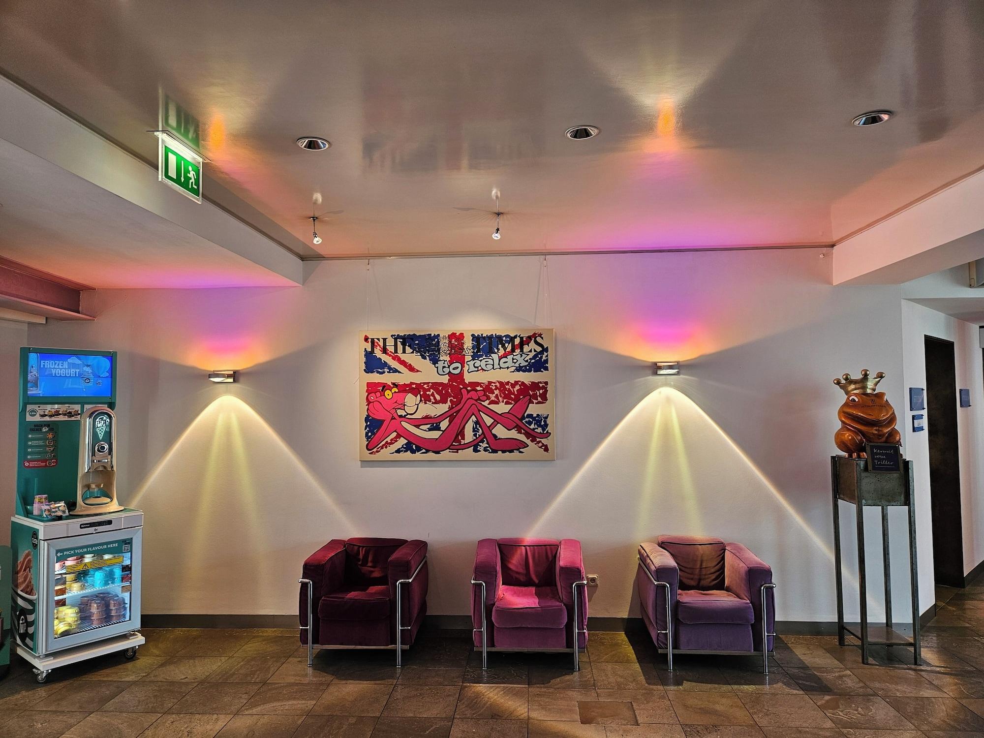 Vista Lobby Hotel Am Triller