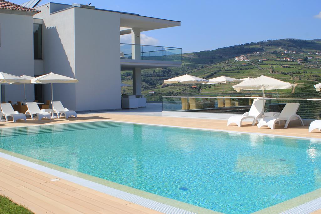 Vista Piscina Delfim Douro Hotel