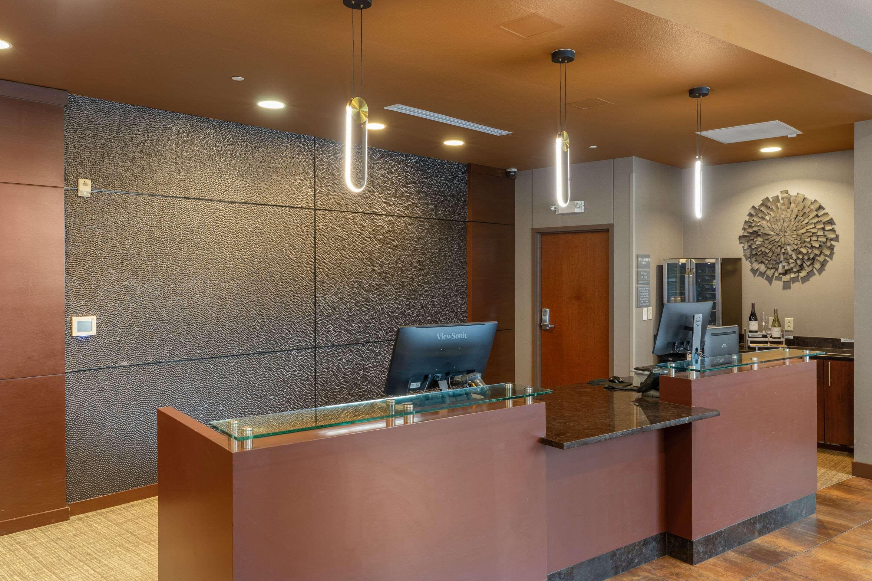 Vista Lobby Cambria Hotel Plano Frisco