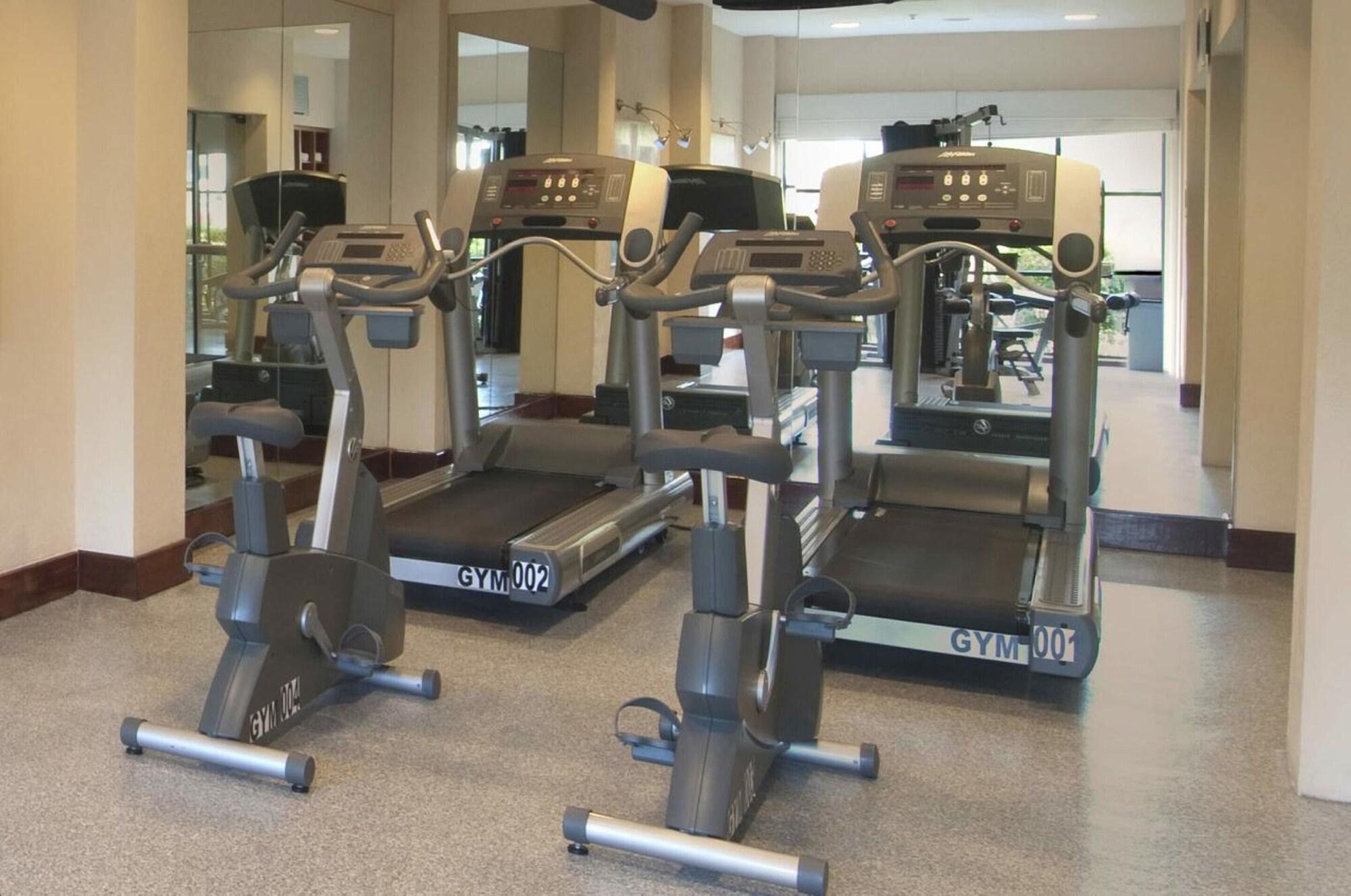 Gimnasio Fiesta Inn Express Nuevo Laredo