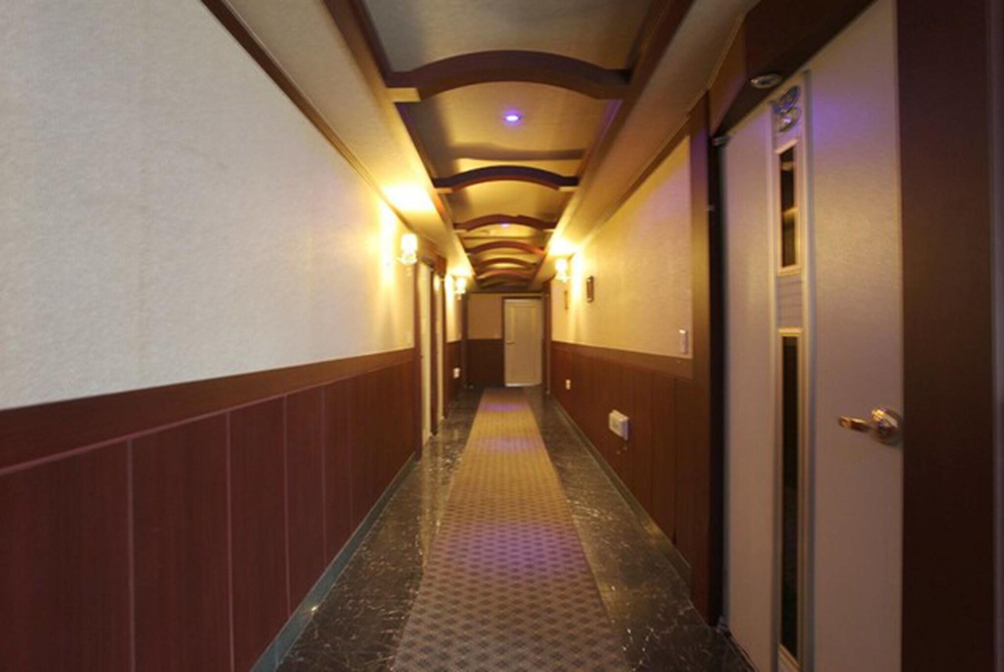 Vista Lobby Motel Nine