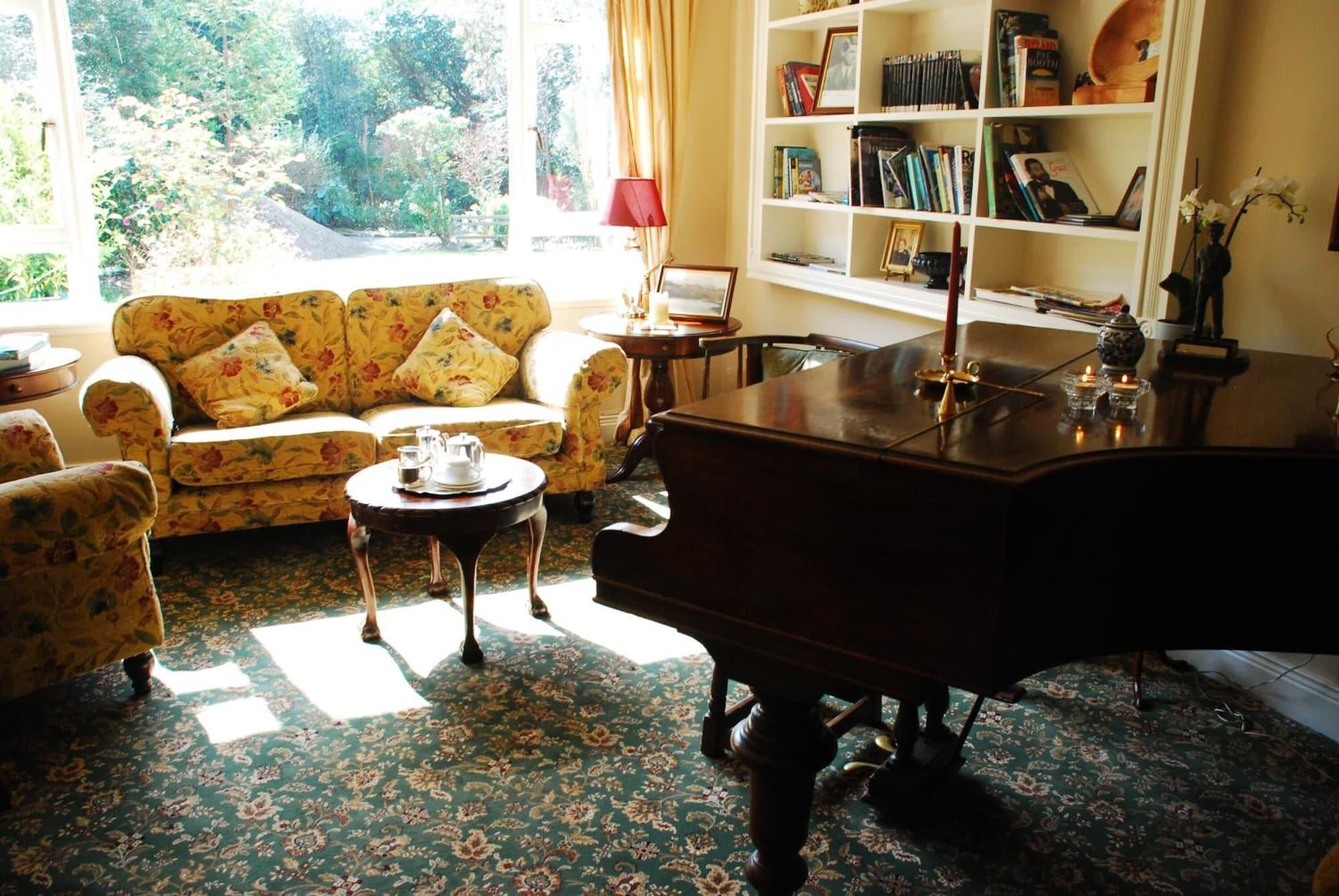 Vista Lobby Casey's Hotel Glengarriff