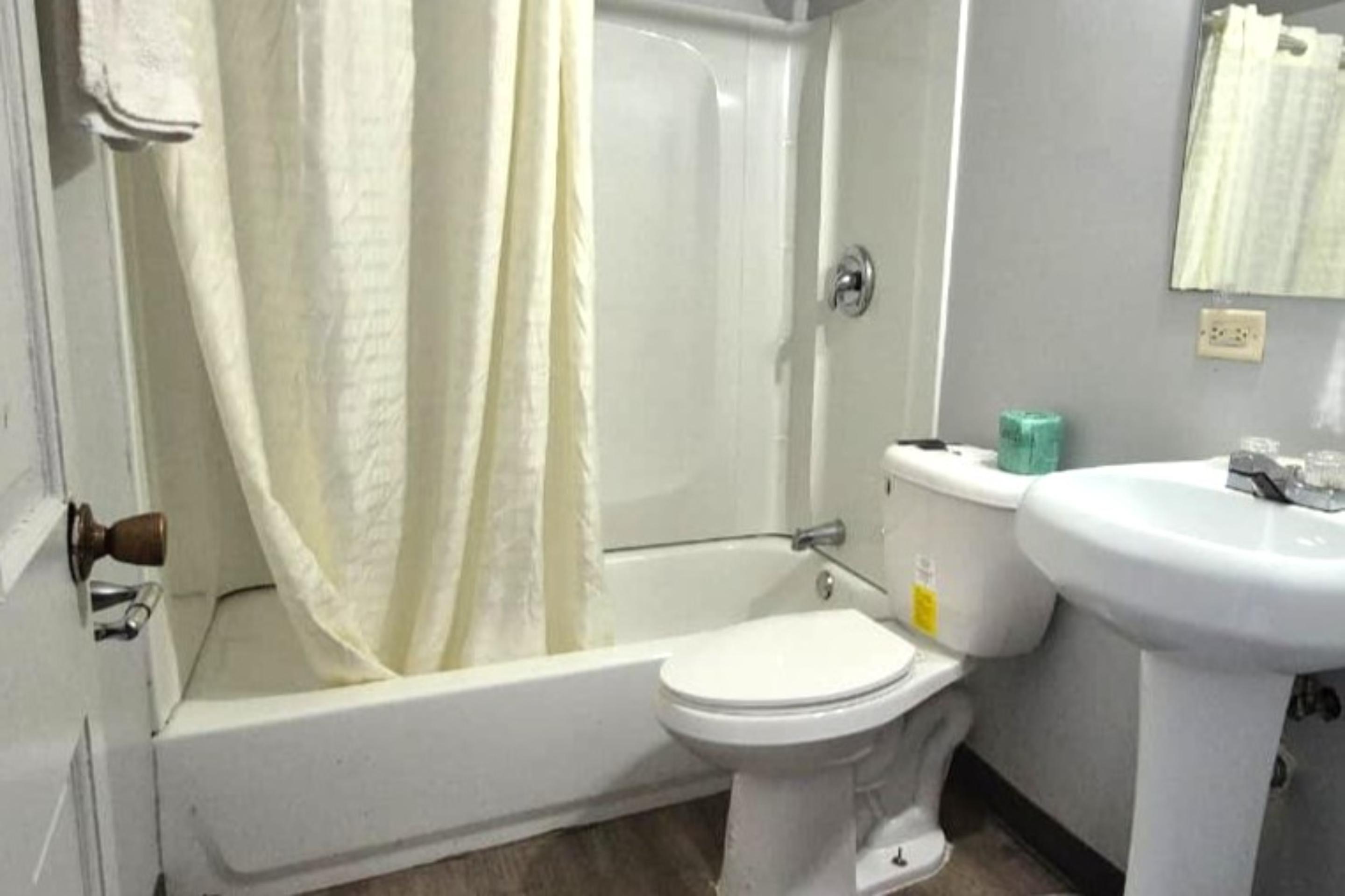 Baño Capital O Elite Inn & Suites South Holland I 94