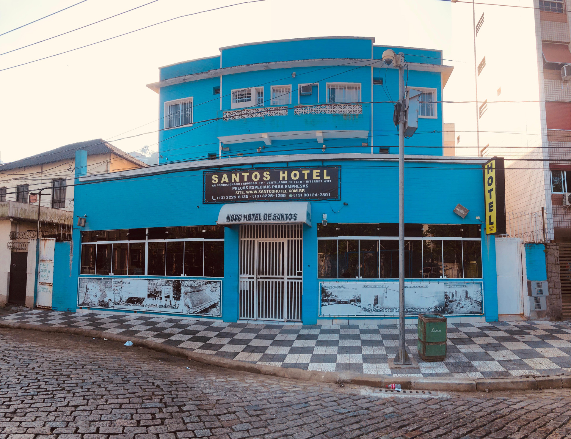 Vista Exterior Santos Hotel