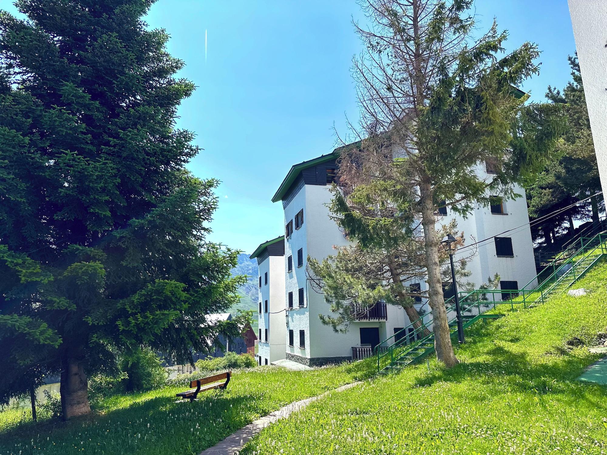 Vista Exterior Apartamentos Confort Formigal 3000