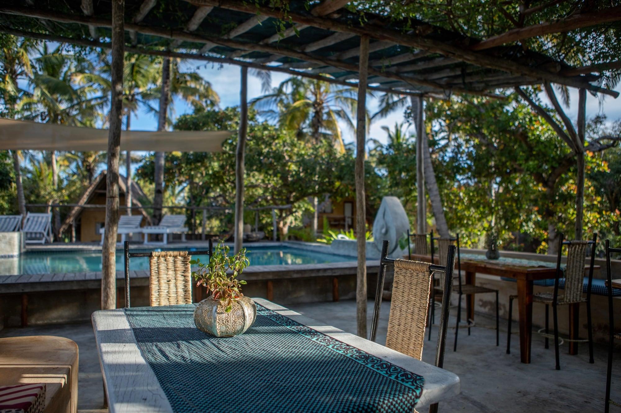 Restaurant Turtle Cove Lodge and Yoga Shala