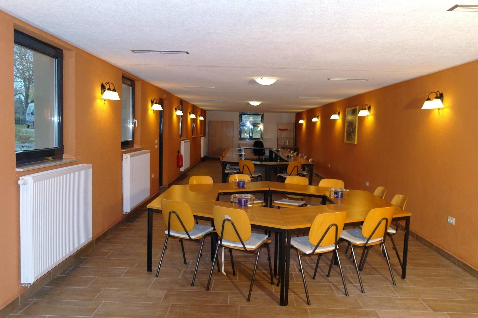 Sala de Reuniones Heidehotel Jagdhof Dobra GmbH