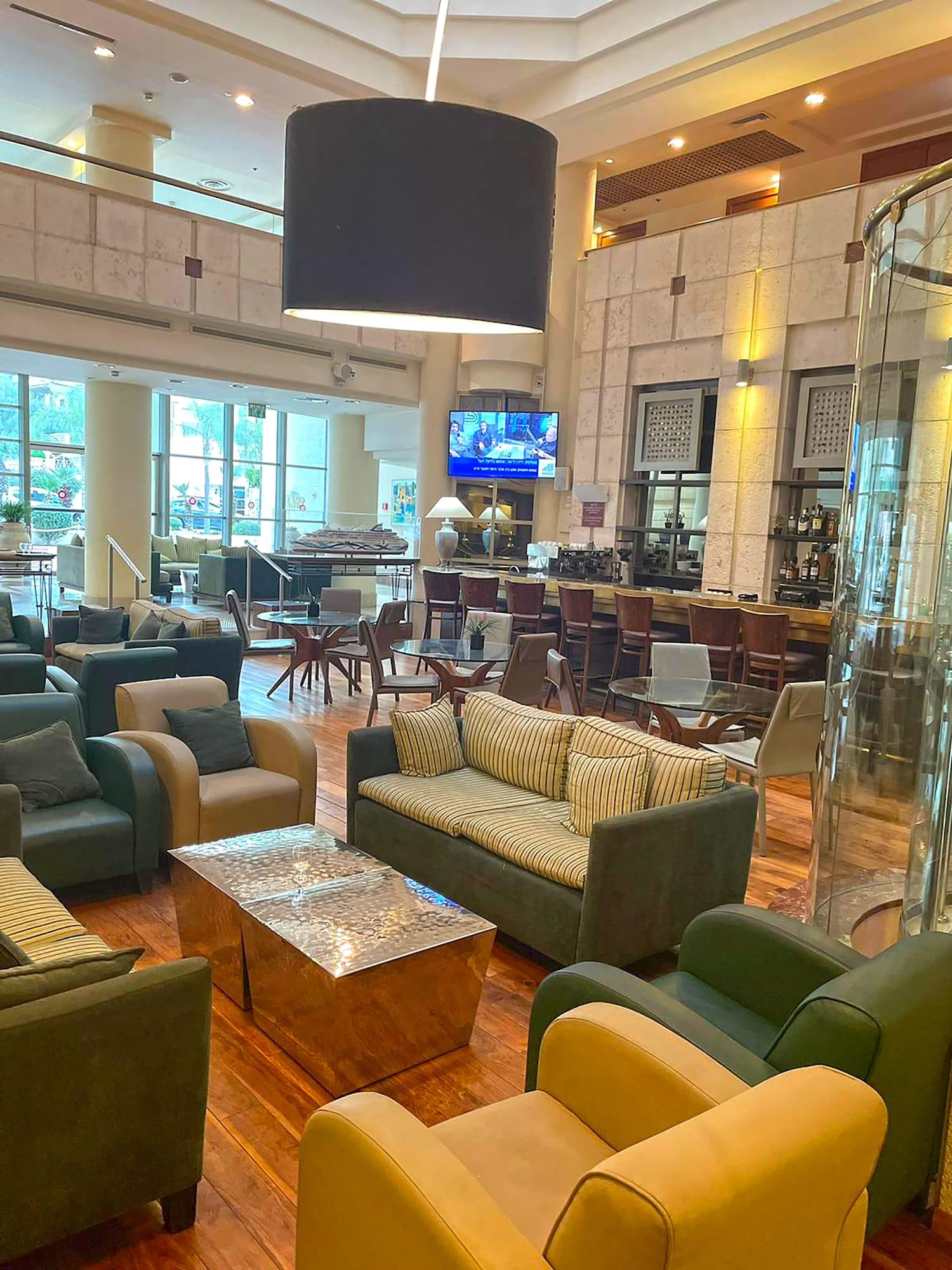 Vista Lobby Crowne Plaza Haifa by IHG