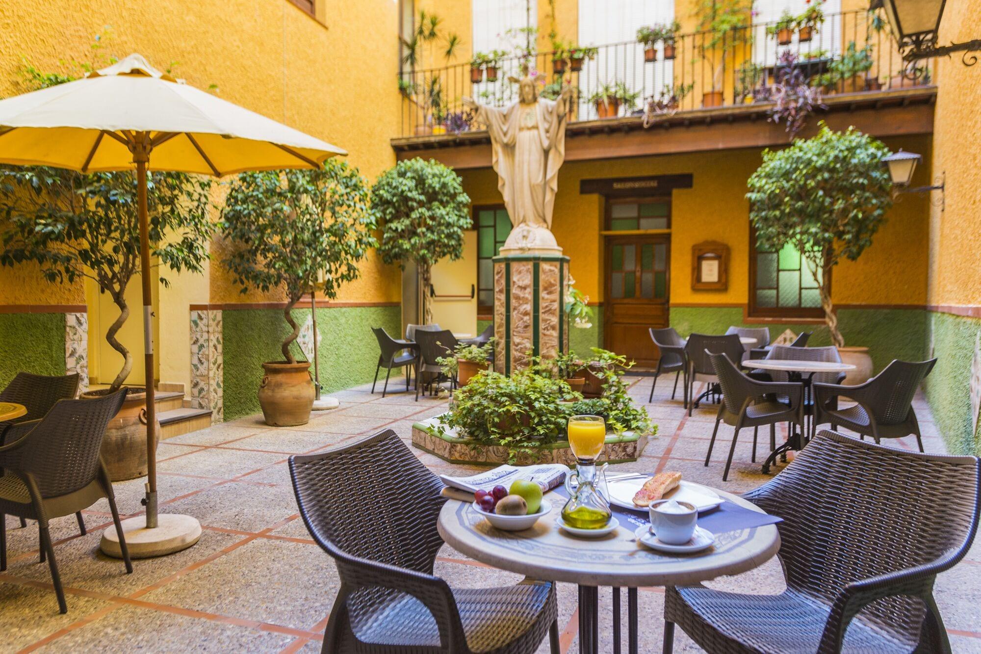 Varios Hostal Loreto