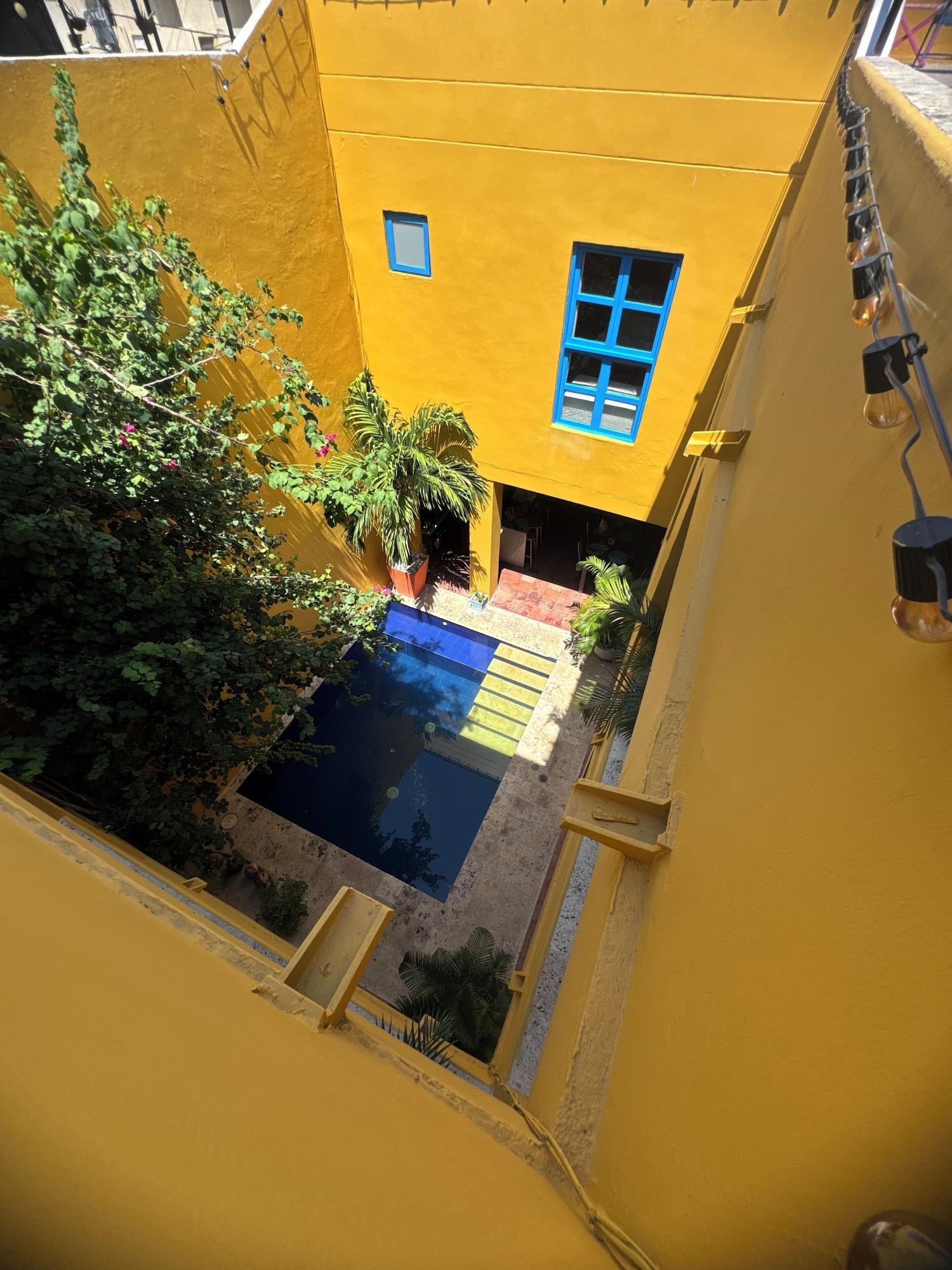 Varios CASA ENCANTADA