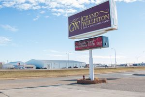 Alojamiento - Grand Williston Hotel And Conference Center