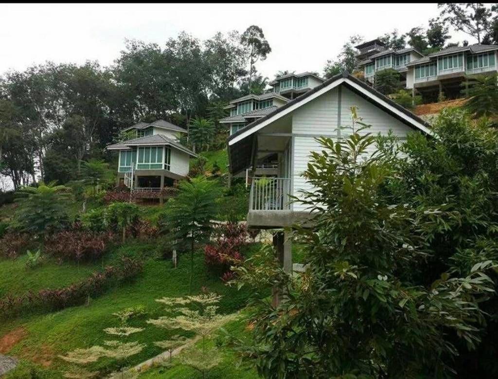 Vista Exterior Laman Pesona Resort & Spa