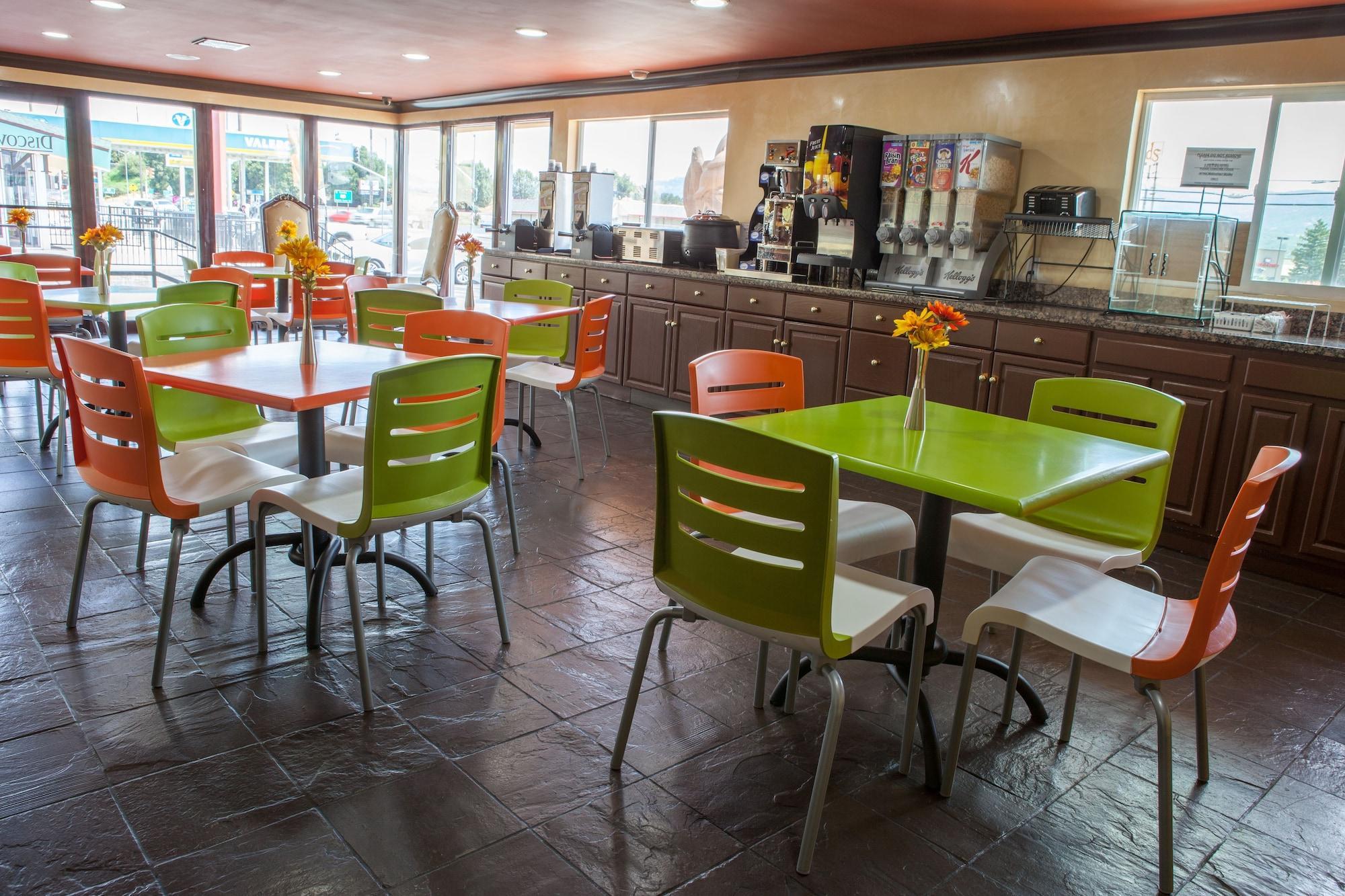 Restaurant Motel 6 Ukiah, CA - North