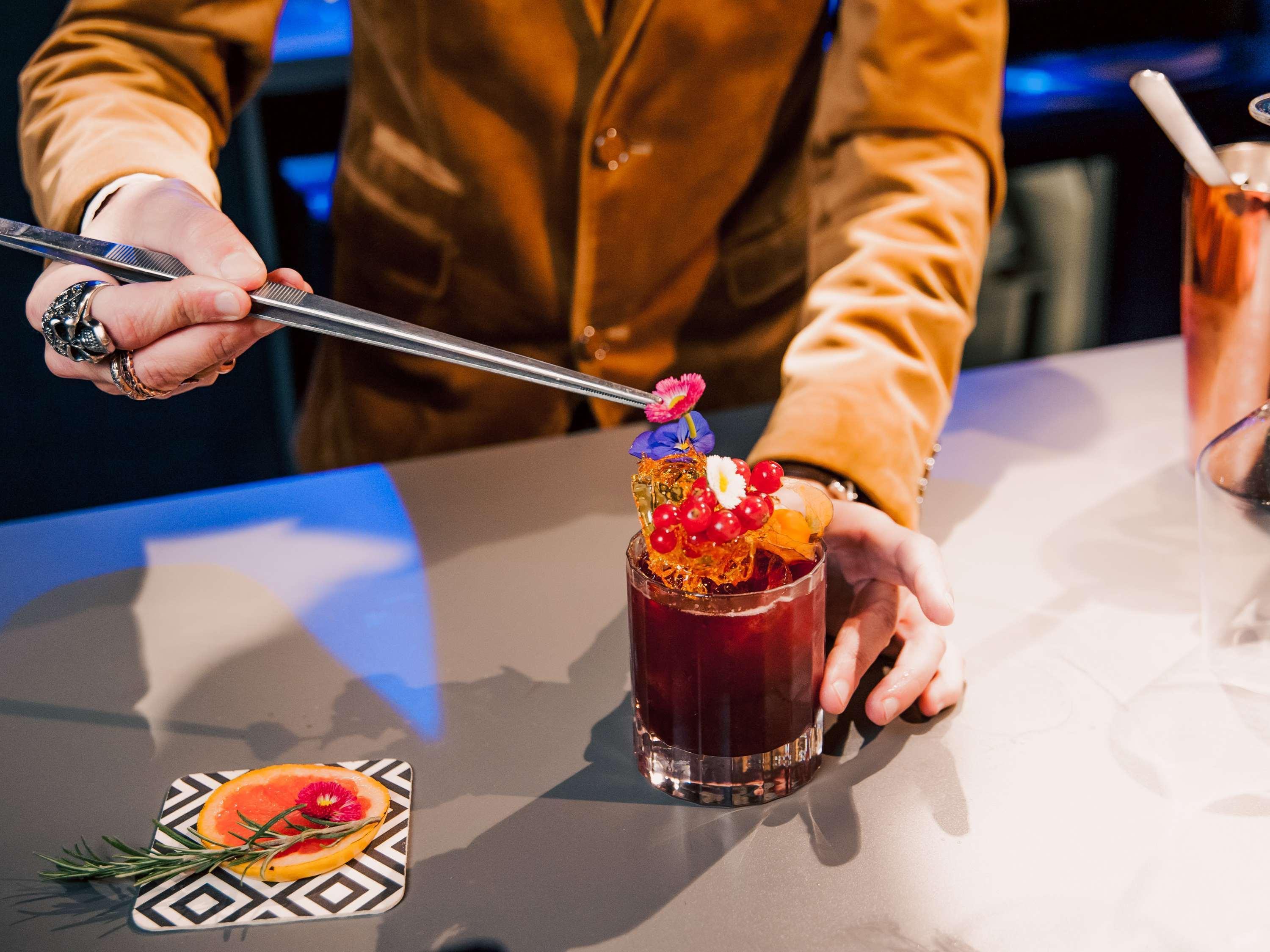 Bar/Salón Tribe Carcassonne