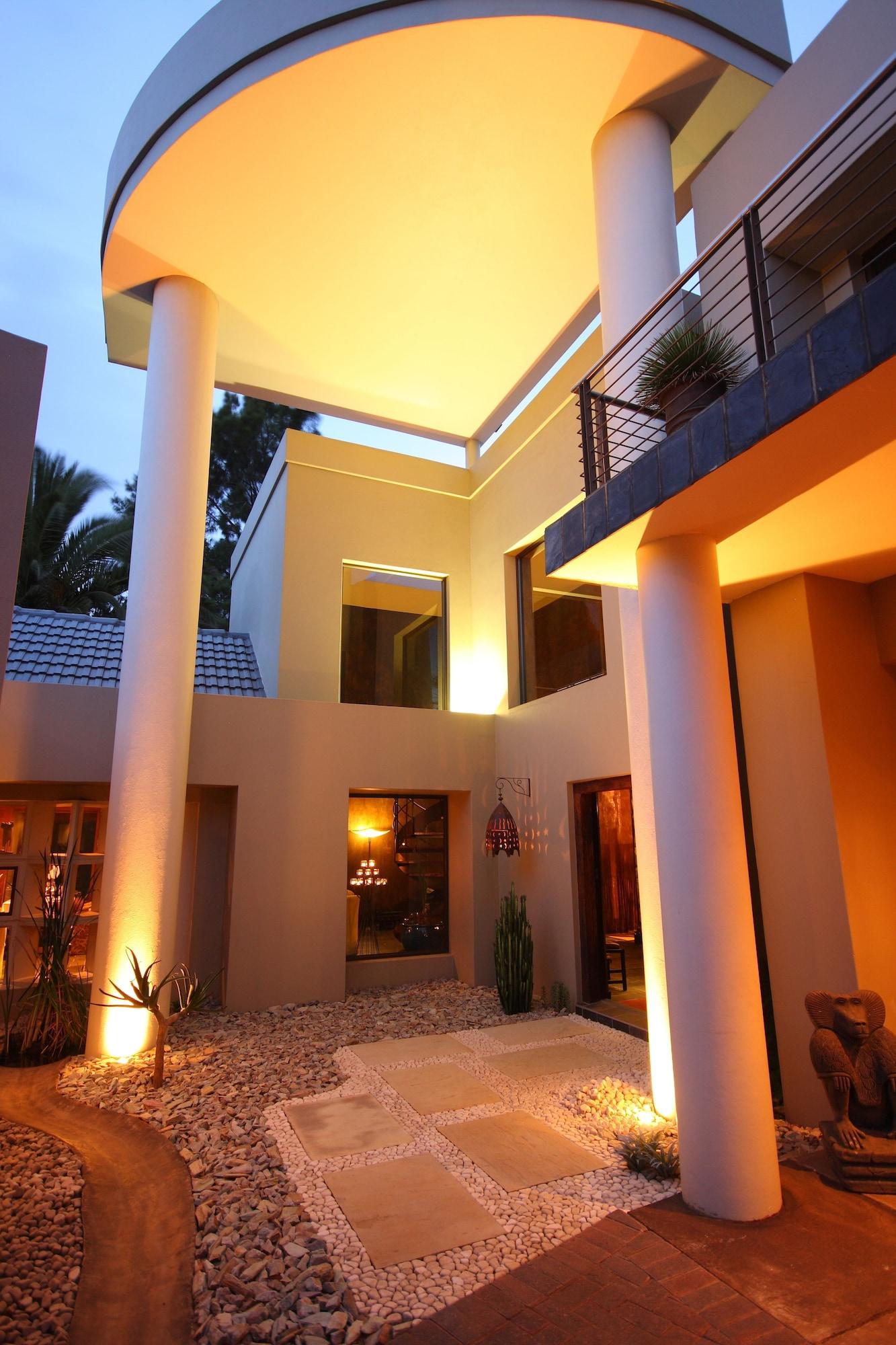Vista Exterior African Rock Hotel & Spa, a "Boutique Lifestyle Resort"