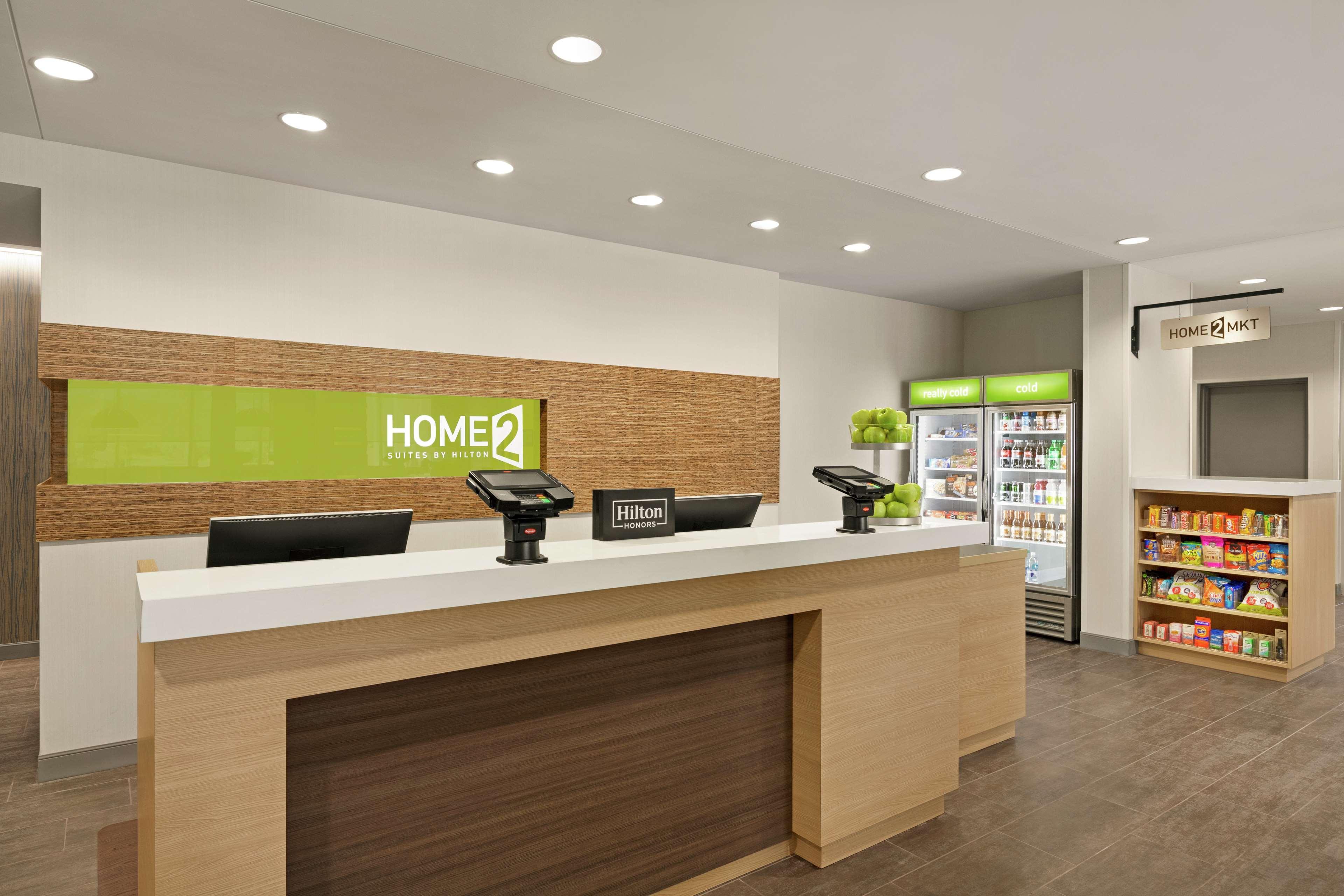 Vista Lobby Home2 Suites by Hilton Fernandina Beach Amelia Island, FL